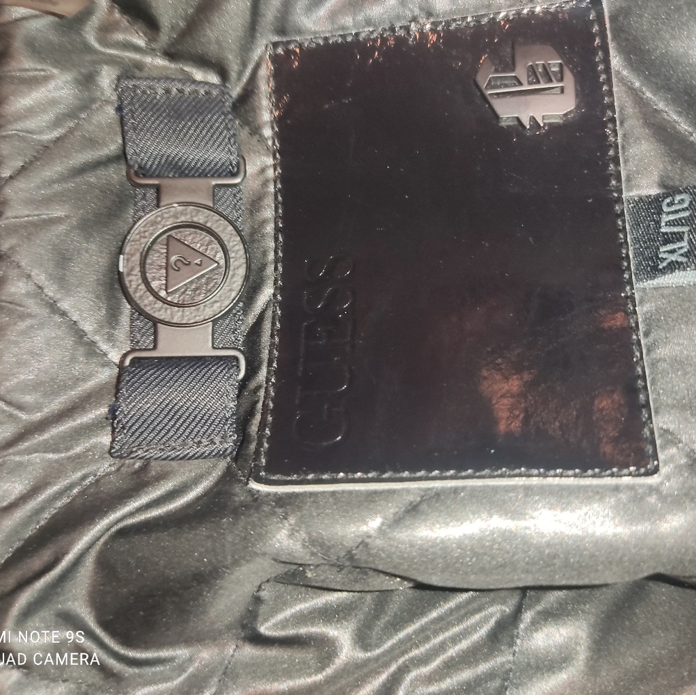 Guess Jacket - Picture 2 of 4